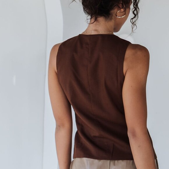 Brown Linen Blend Button Vest Top Tailored Waistcoat Style NWT Medium - Picture 7 of 8